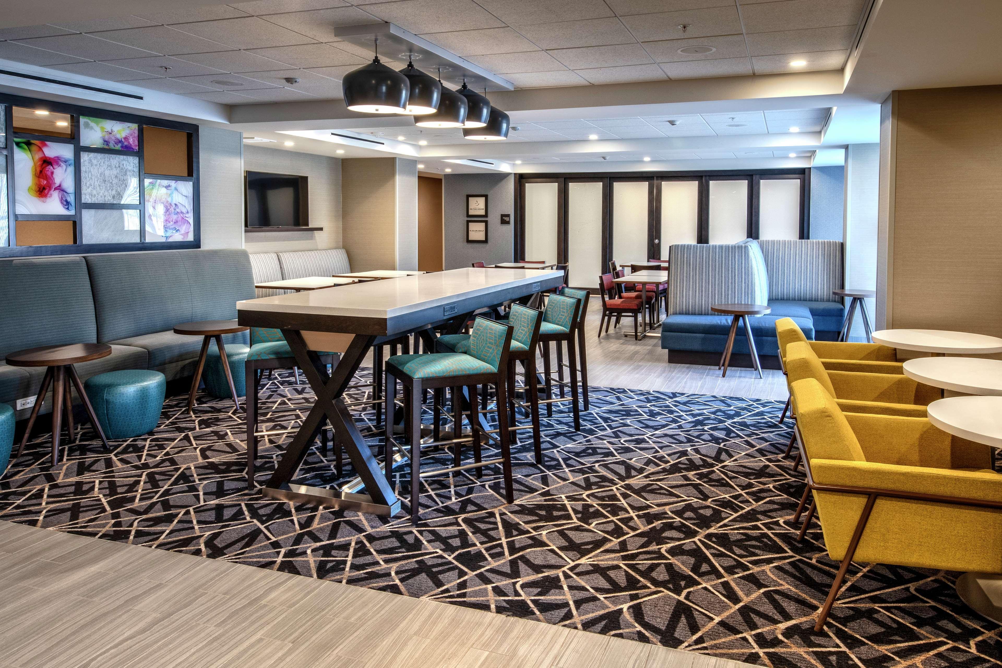 Hampton Inn Fresno Airport מראה חיצוני תמונה